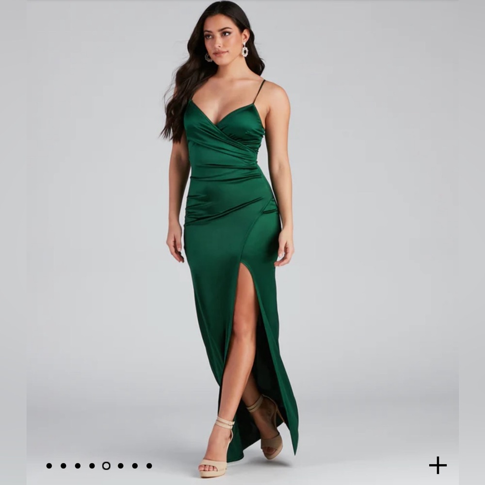 Windsor Hunter Green silk prom dress Medium